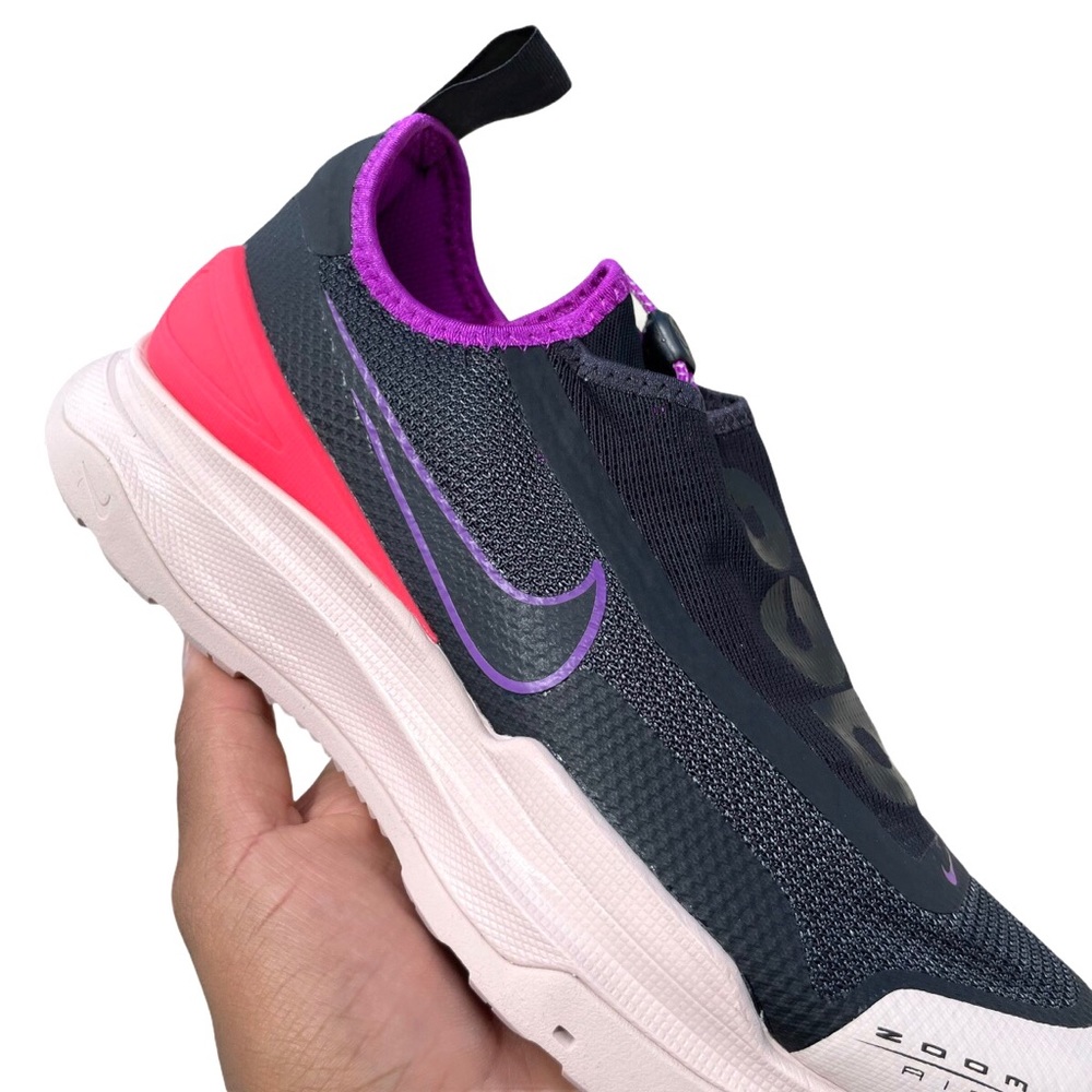 ACG Nike Zoom Air AO 'Black Laser Crimson' - Picture 3 of 6